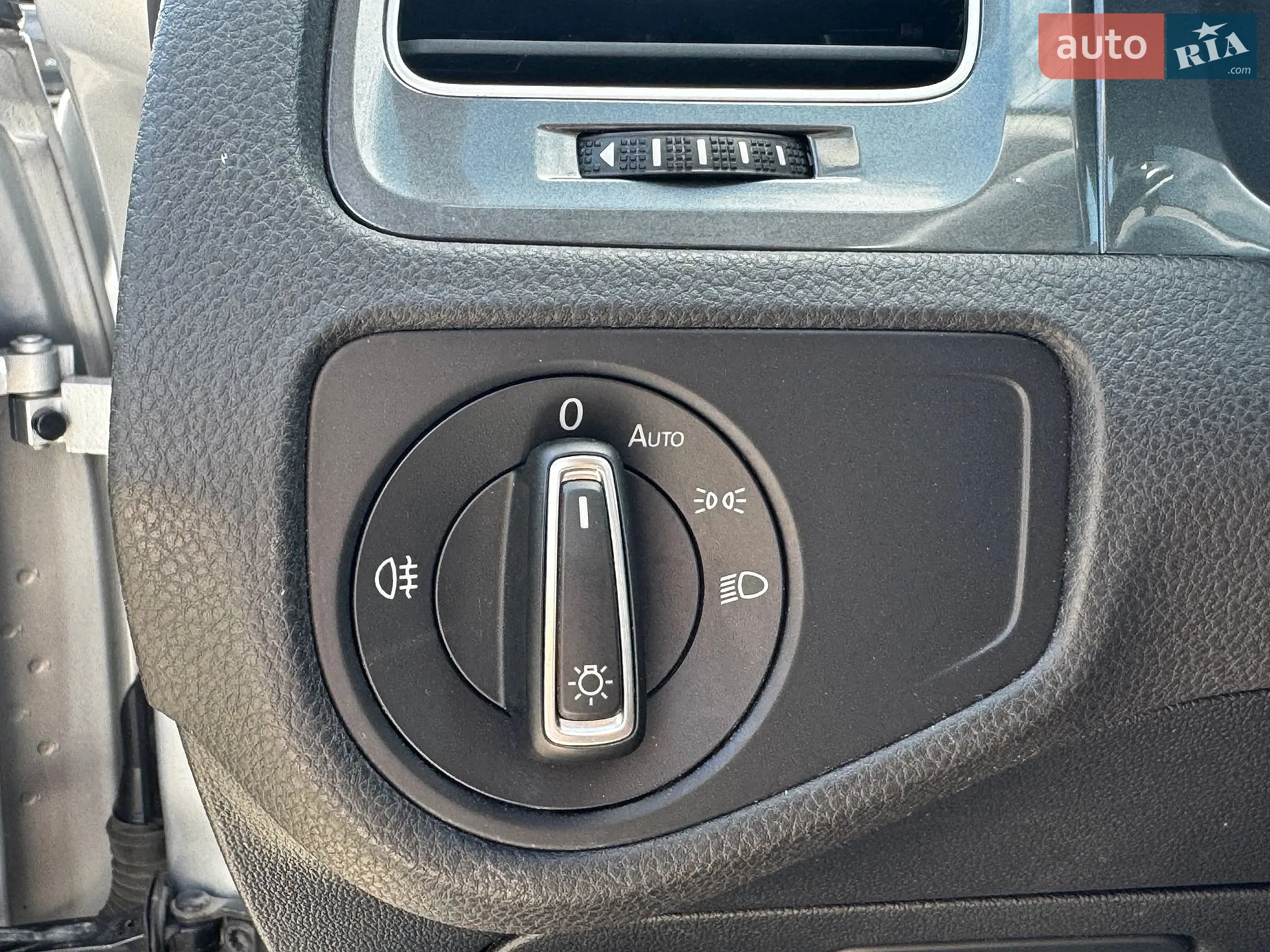 2016 Volkswagen Golf - мініатюра 44