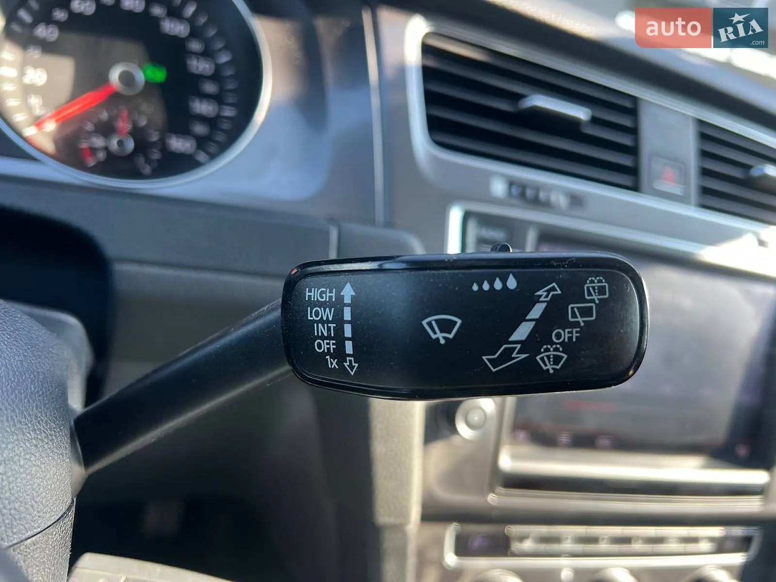 2014 Volkswagen Golf - мініатюра 27