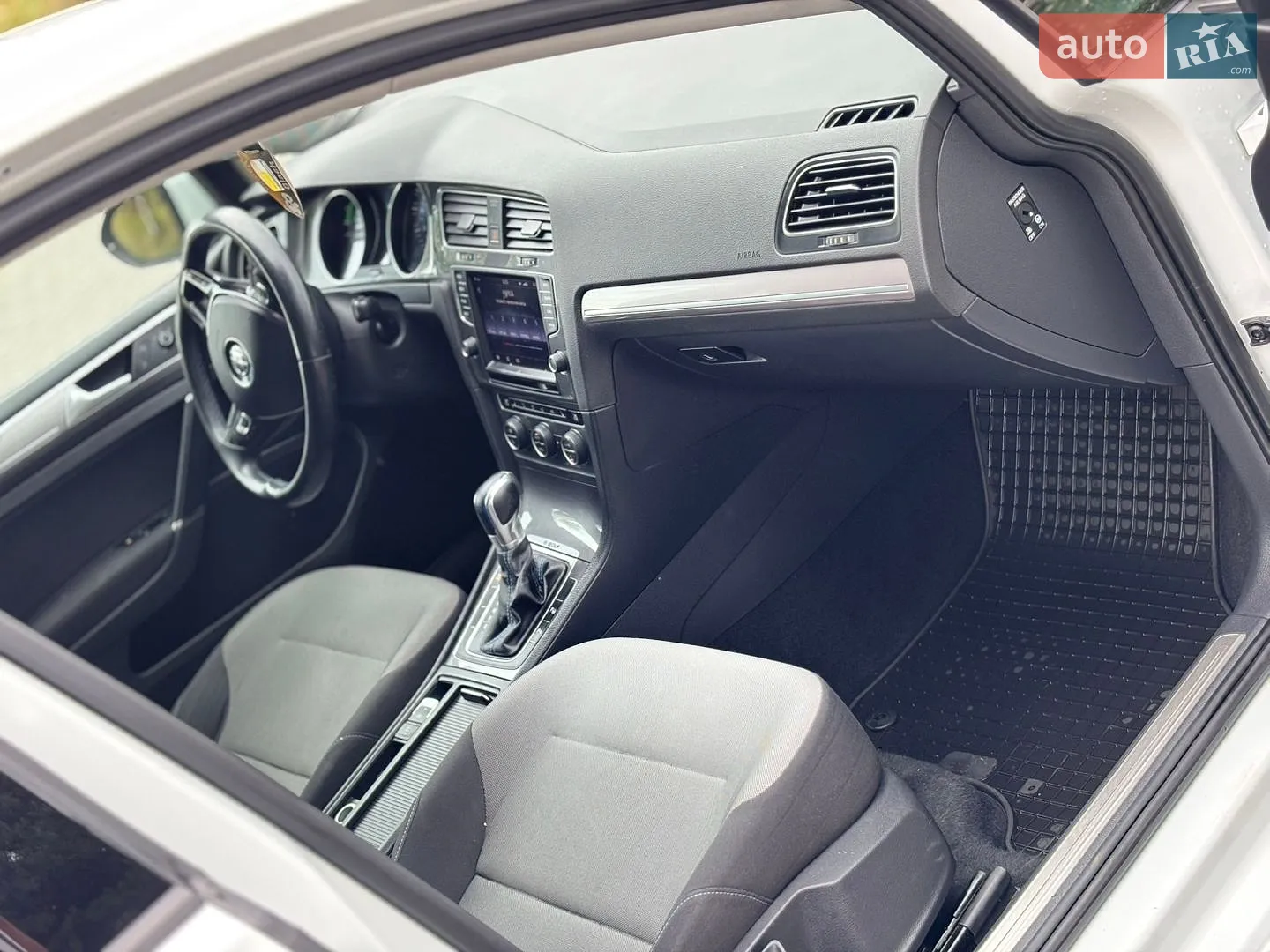 2014 Volkswagen Golf - мініатюра 15