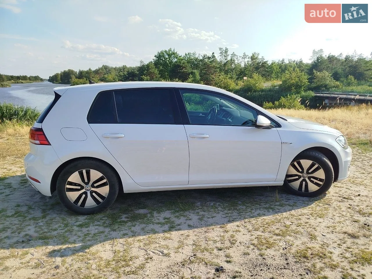 2019 Volkswagen Golf - мініатюра 10