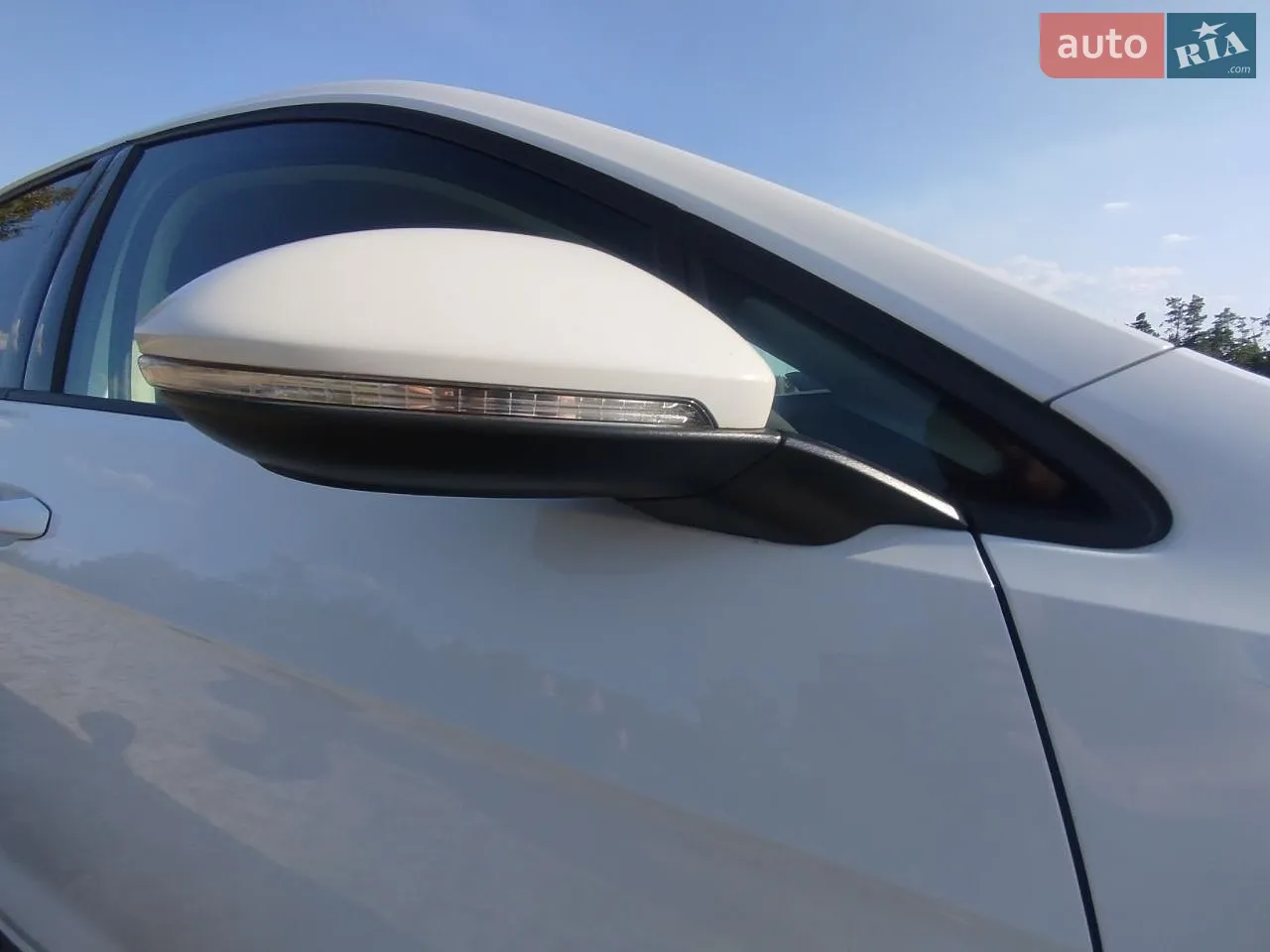 2019 Volkswagen Golf - мініатюра 17