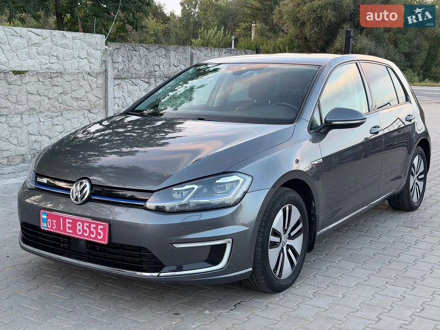 2017 Volkswagen Golf - фото 1