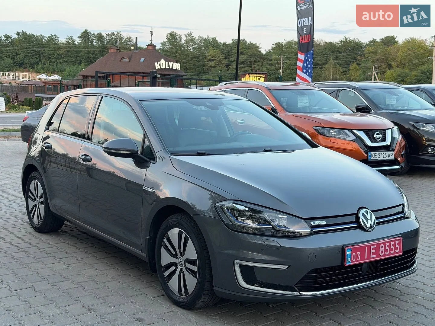 2017 Volkswagen Golf - мініатюра 2