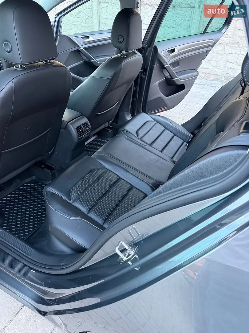 2017 Volkswagen Golf - мініатюра 11