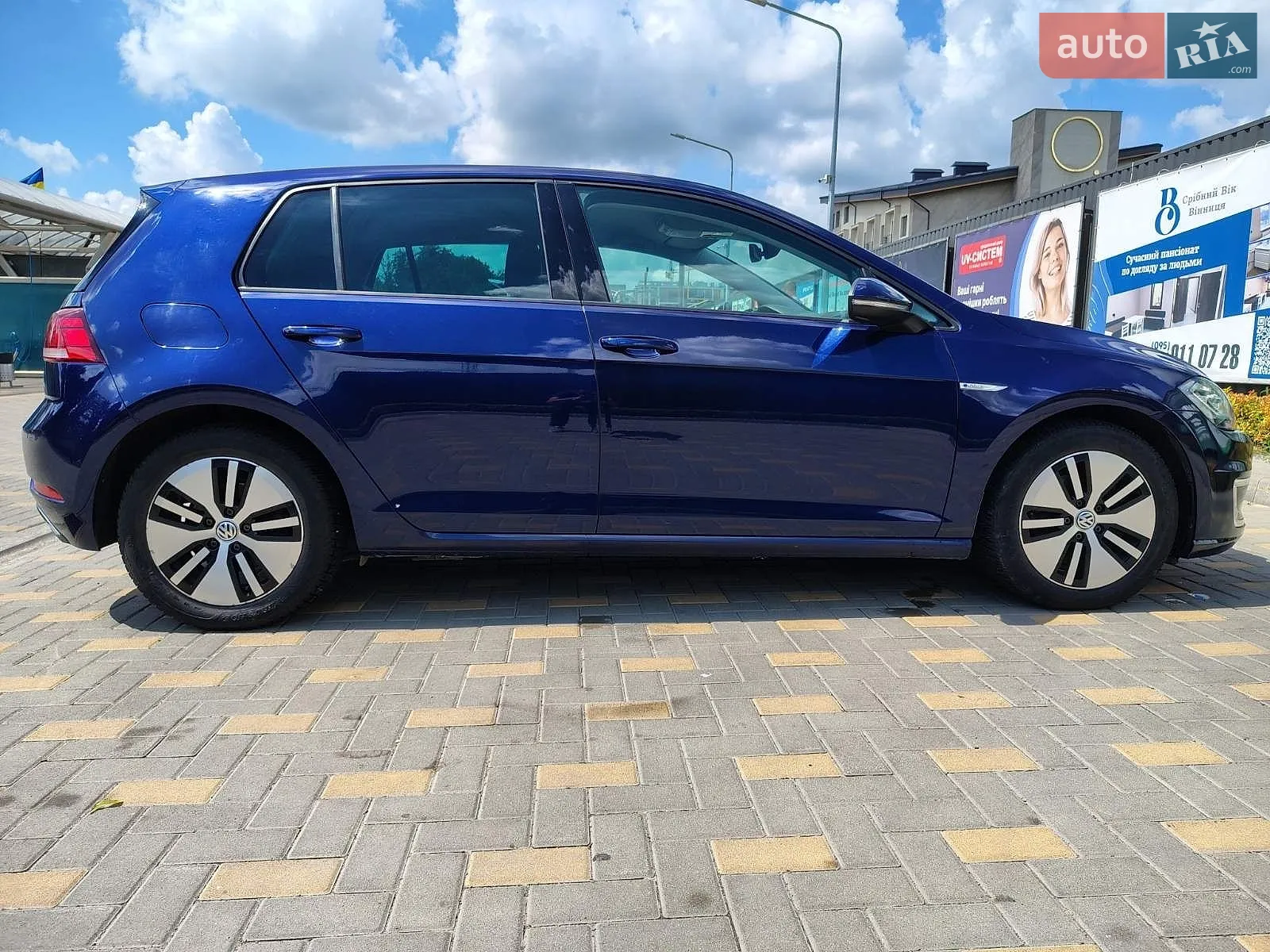 2017 Volkswagen Golf - мініатюра 3