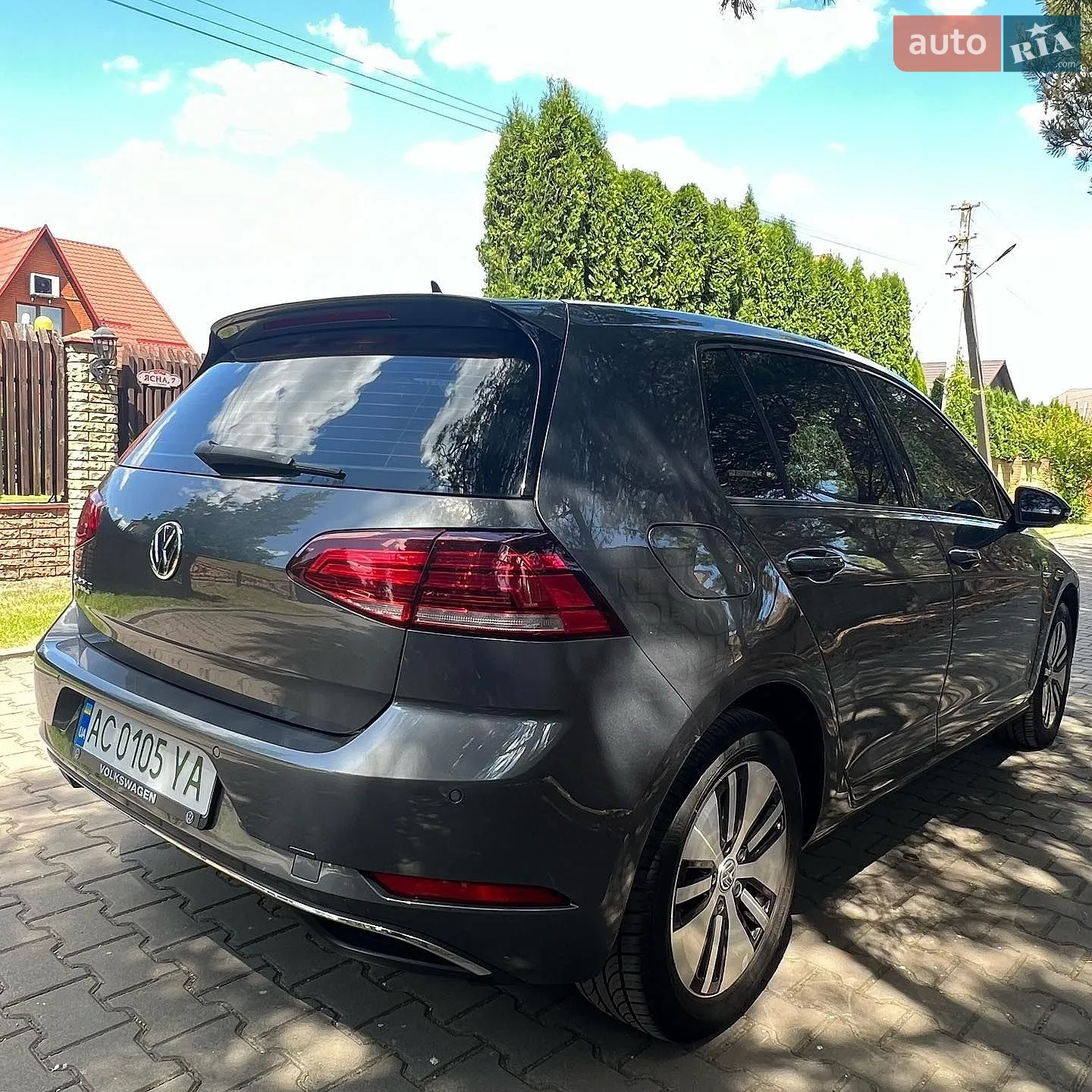 2017 Volkswagen Golf - мініатюра 2