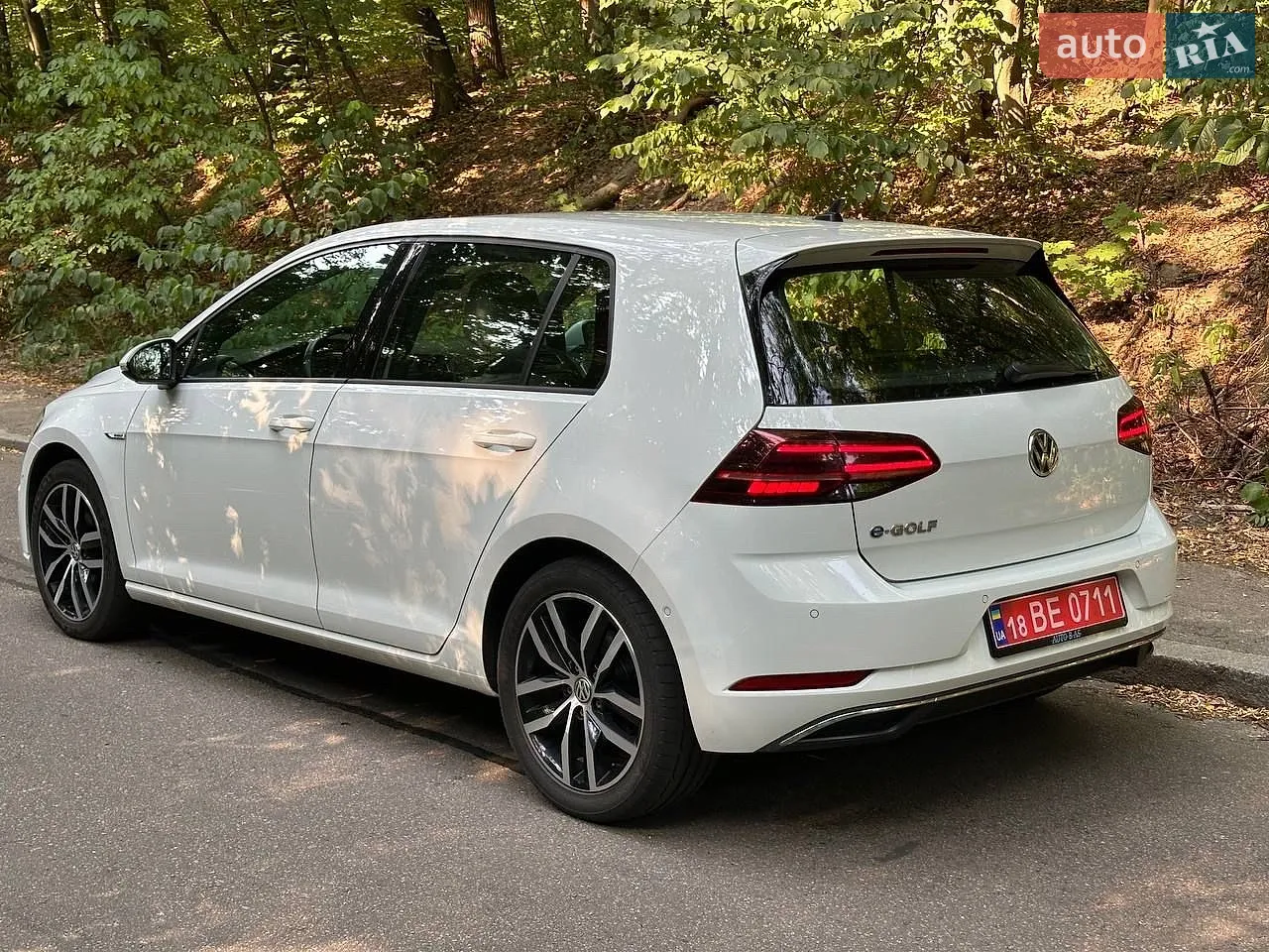 2018 Volkswagen Golf - мініатюра 10