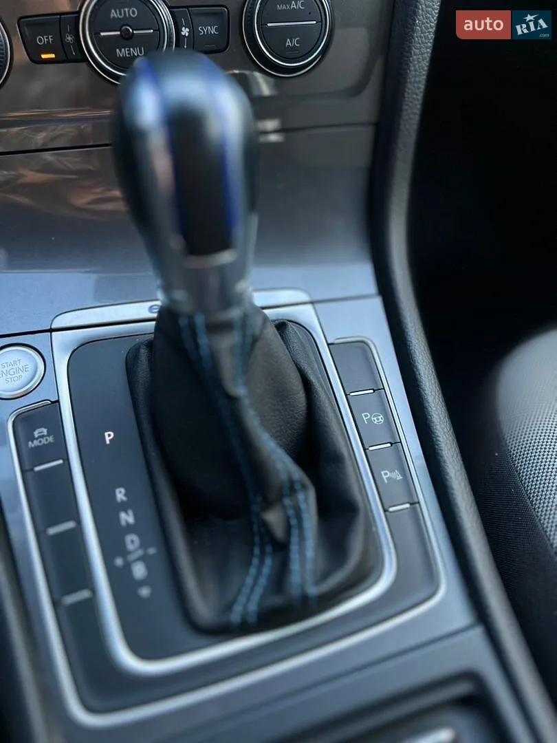 2015 Volkswagen Golf - мініатюра 13