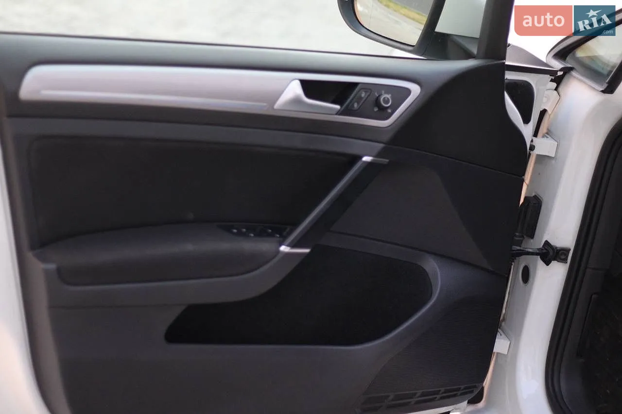 2014 Volkswagen Golf - мініатюра 11