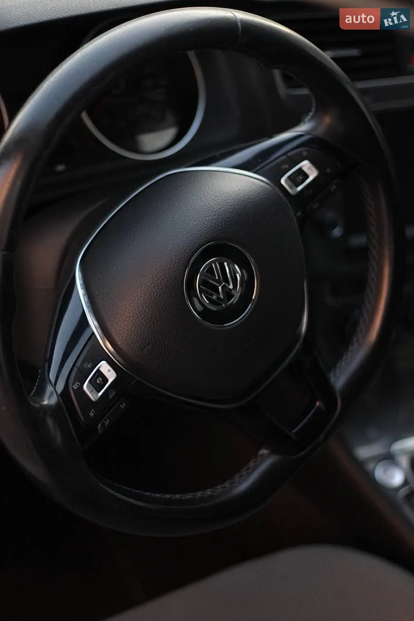2014 Volkswagen Golf - мініатюра 17