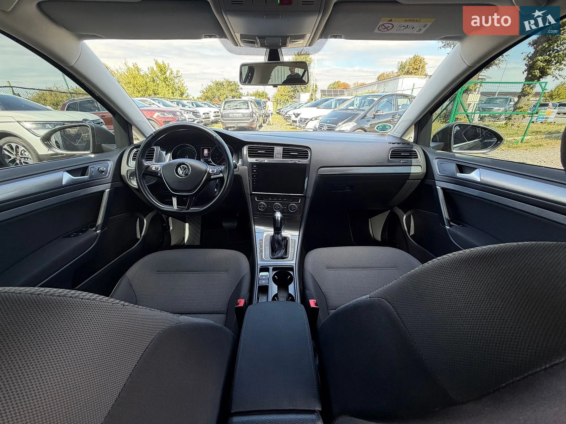 2020 Volkswagen Golf - мініатюра 32