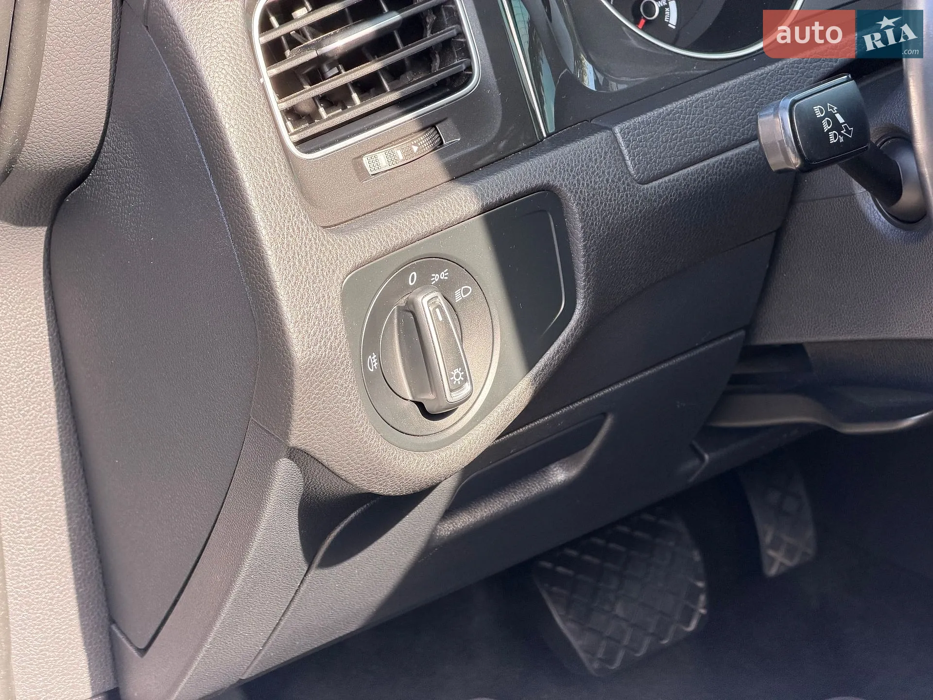 2020 Volkswagen Golf - мініатюра 50