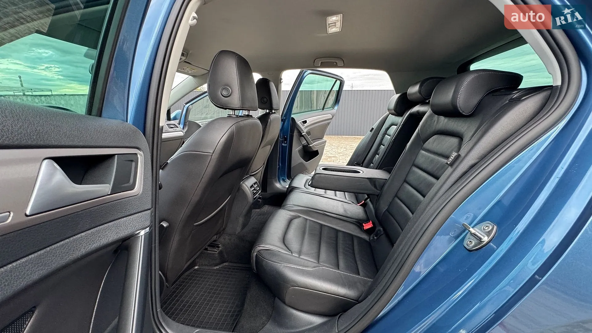 2014 Volkswagen Golf - мініатюра 40