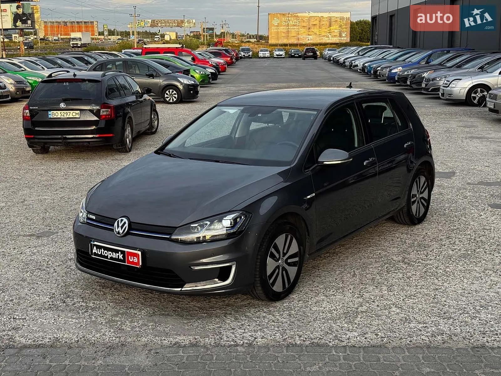 2017 Volkswagen Golf - мініатюра 2