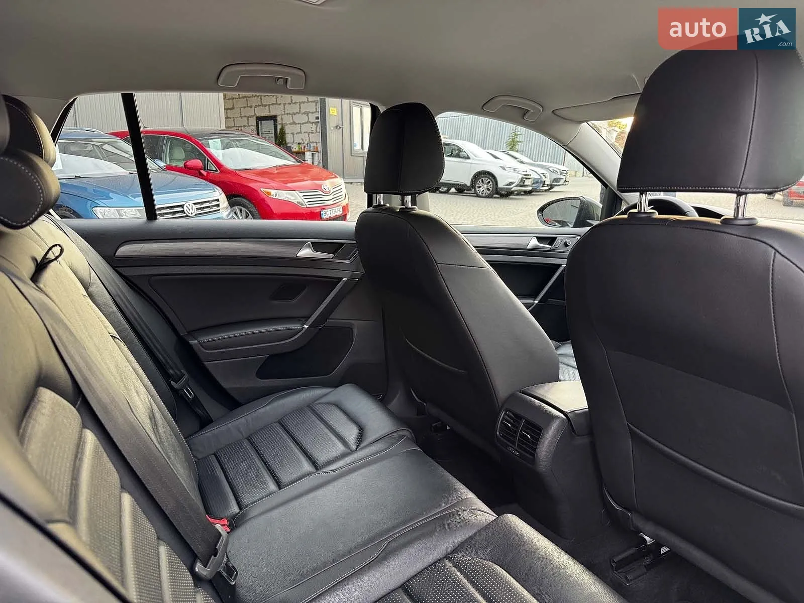 2017 Volkswagen Golf - мініатюра 35