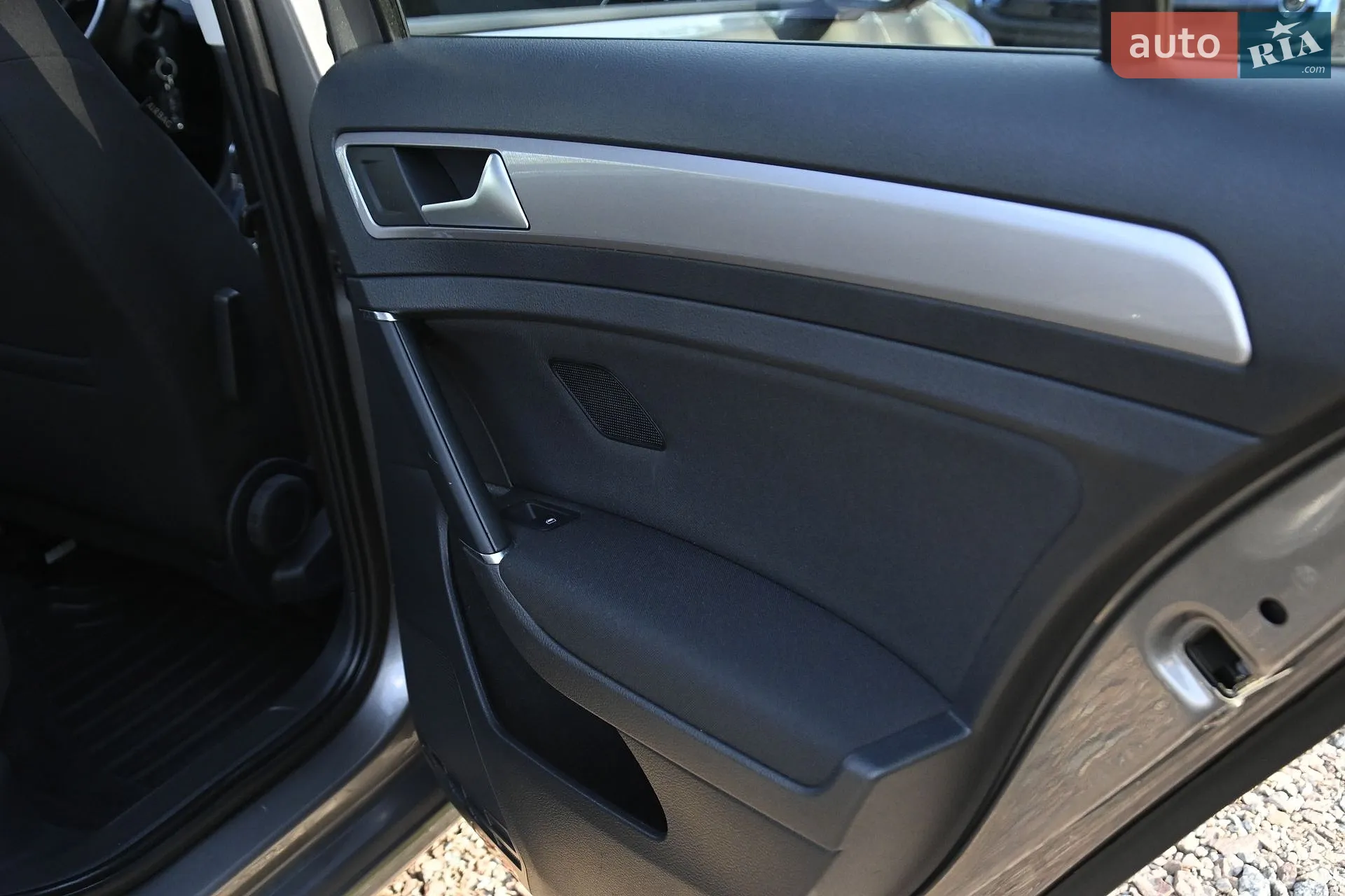 2015 Volkswagen Golf - мініатюра 30