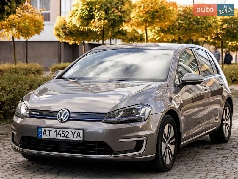 Volkswagen e-Golf 2016