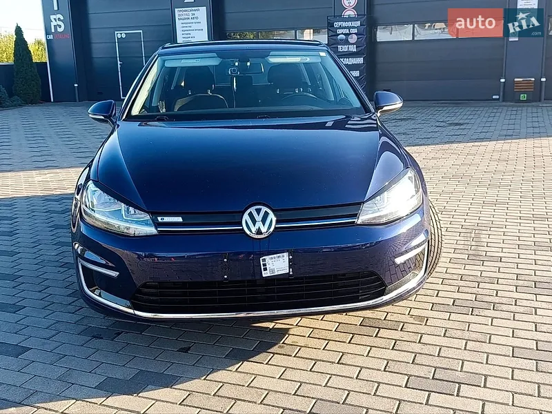 Volkswagen e-Golf 2017