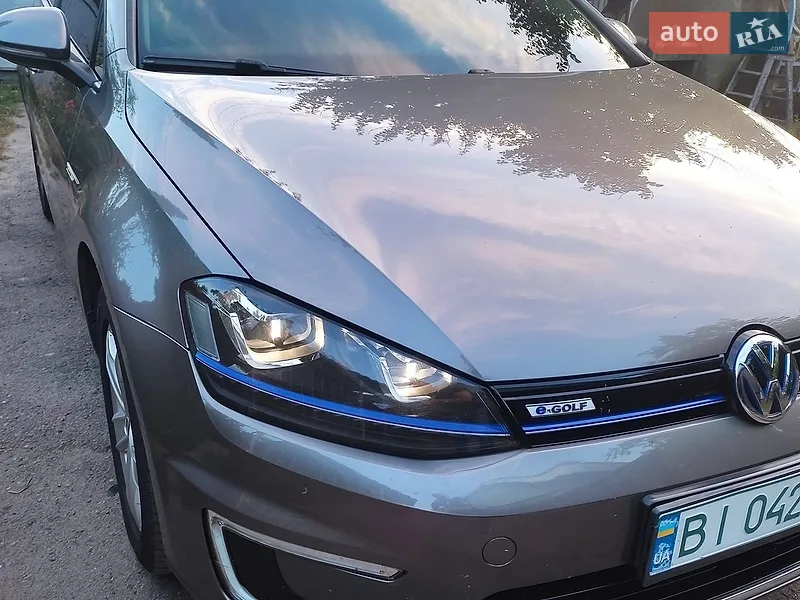 Volkswagen e-Golf 2014
