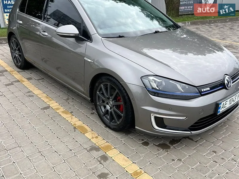 Volkswagen e-Golf