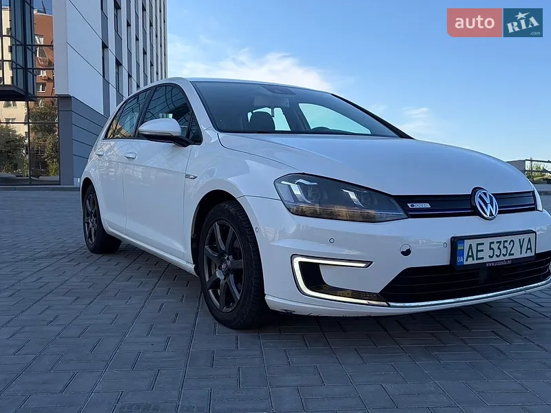 Volkswagen e-Golf