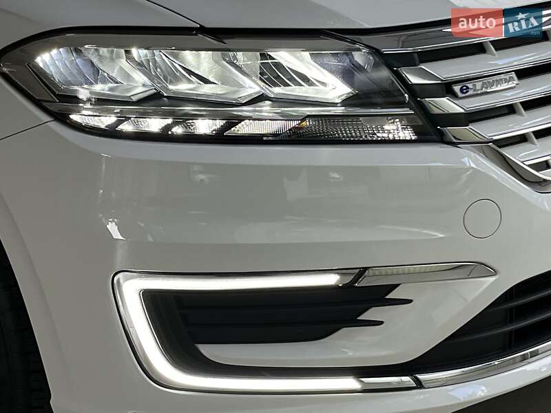Седан Volkswagen e-Lavida 2021 в Дніпрі