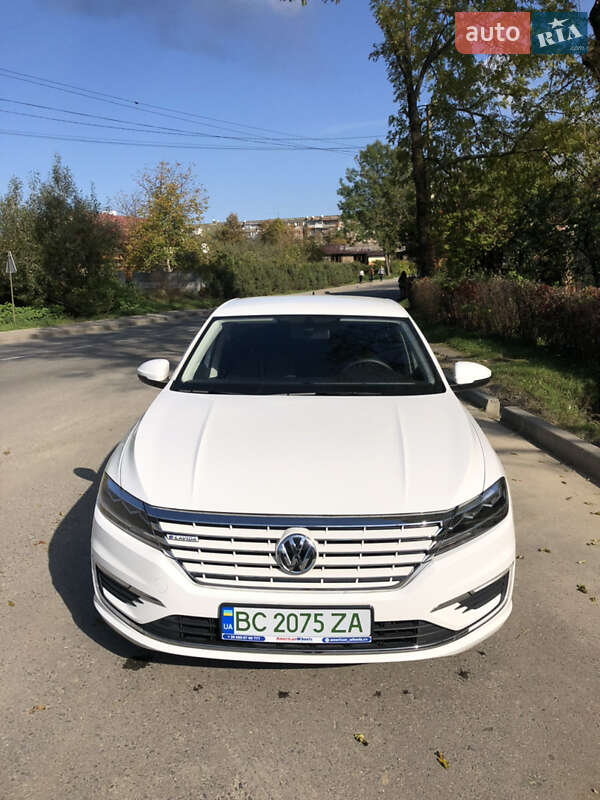 Седан Volkswagen e-Lavida 2021 в Львове