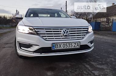 Седан Volkswagen e-Lavida 2021 в Красилове