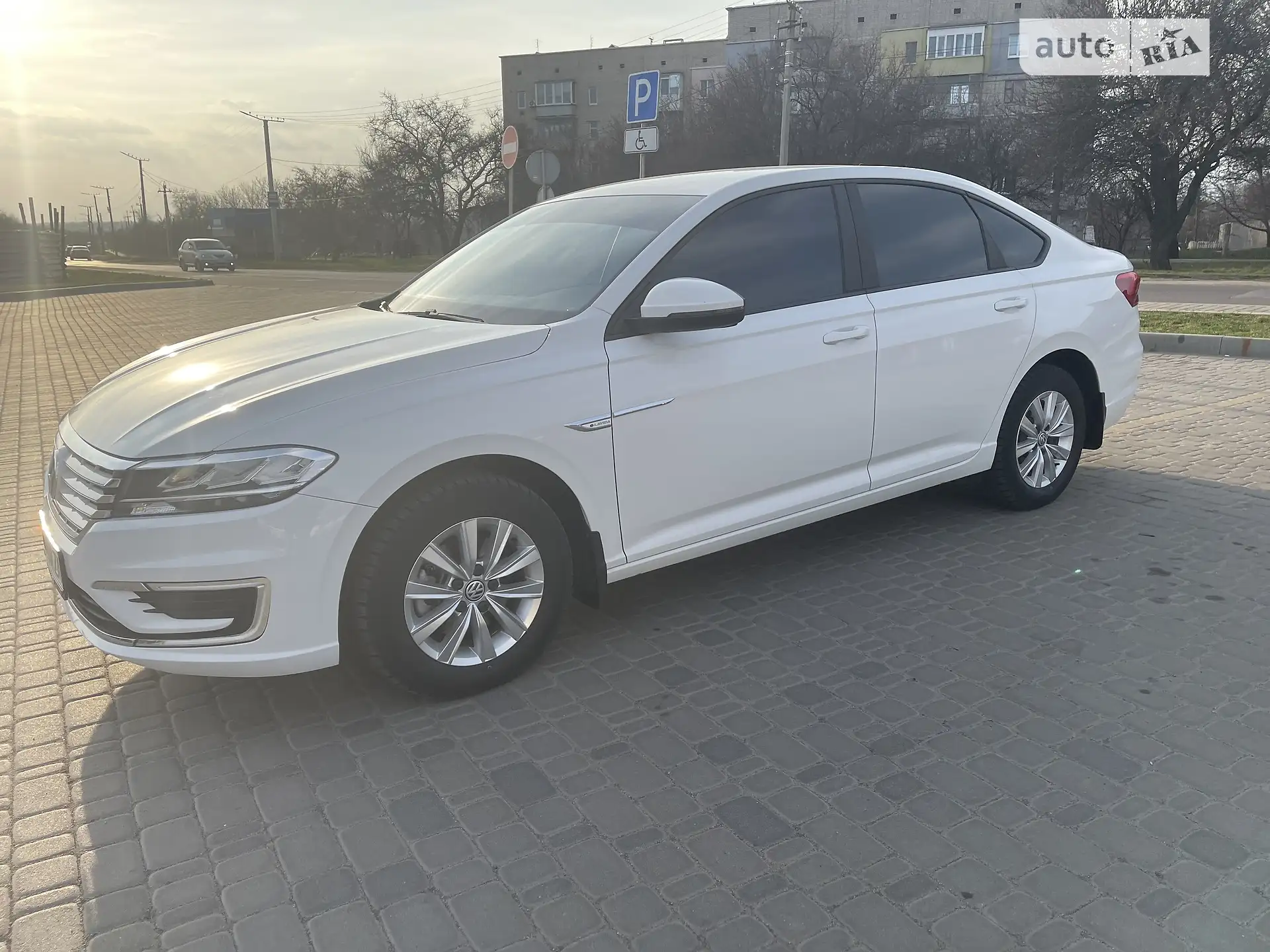 2019 Volkswagen Lavida - фото 1