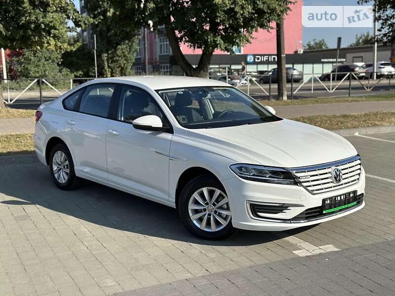 Volkswagen e-Lavida 2021