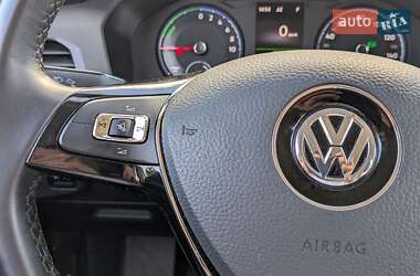 Седан Volkswagen e-Lavida 2019 в 