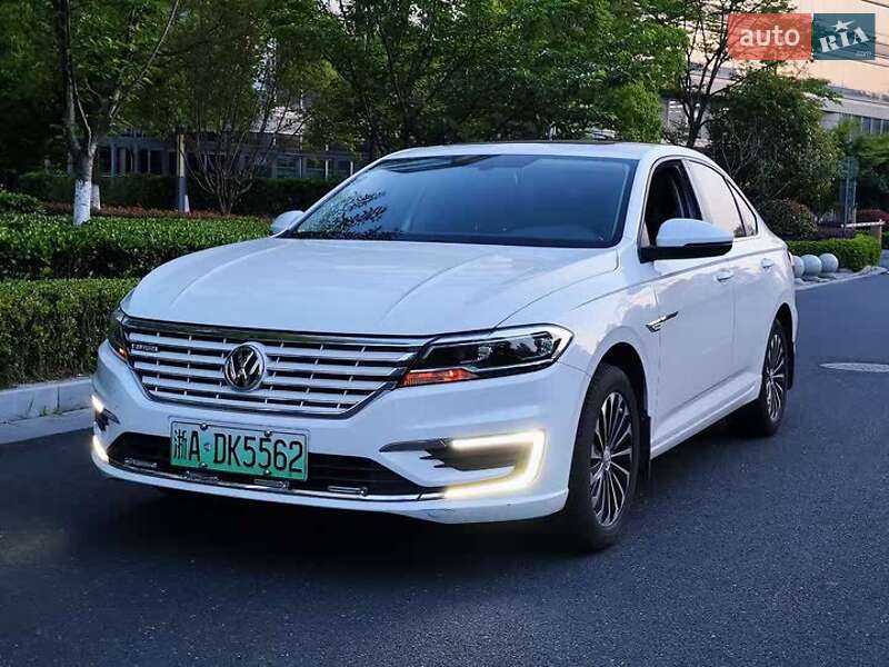 Volkswagen e-Lavida 2019