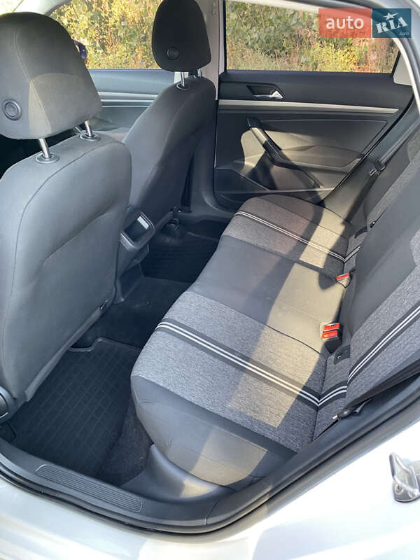 Седан Volkswagen e-Lavida 2019 в Днепре