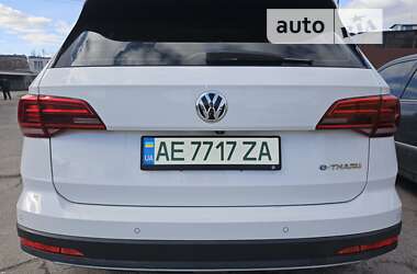 Внедорожник / Кроссовер Volkswagen E-Tharu 2020 в Каменском