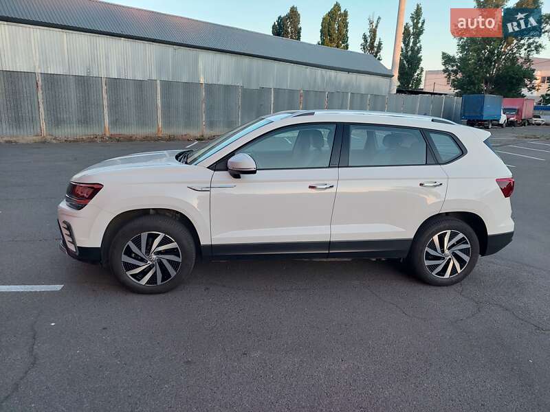 Внедорожник / Кроссовер Volkswagen E-Tharu 2020 в Одессе