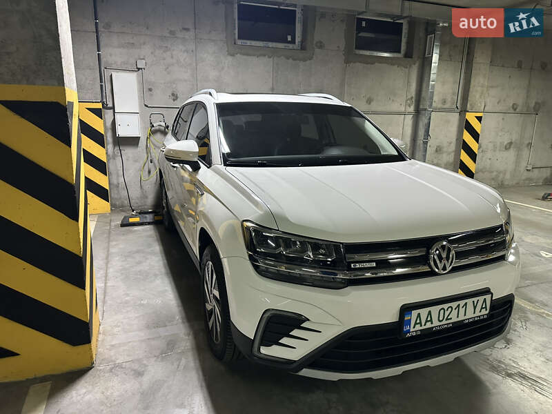 Внедорожник / Кроссовер Volkswagen E-Tharu 2020 в Полтаве