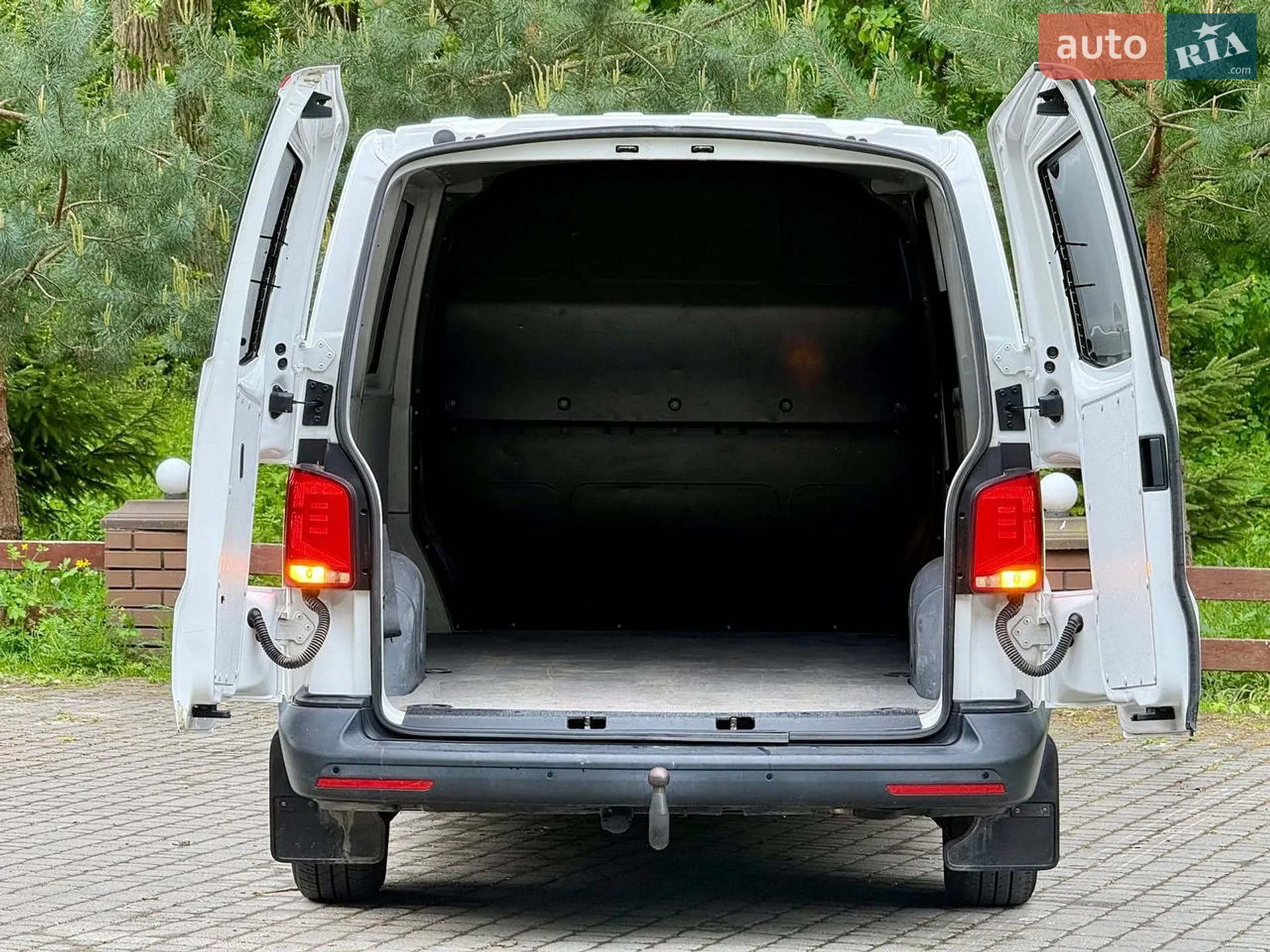 2020 Volkswagen Transporter - мініатюра 11