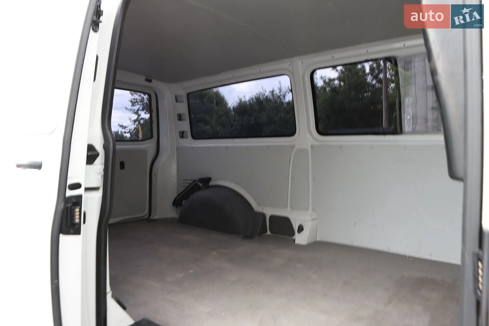 2020 Volkswagen Transporter - мініатюра 30