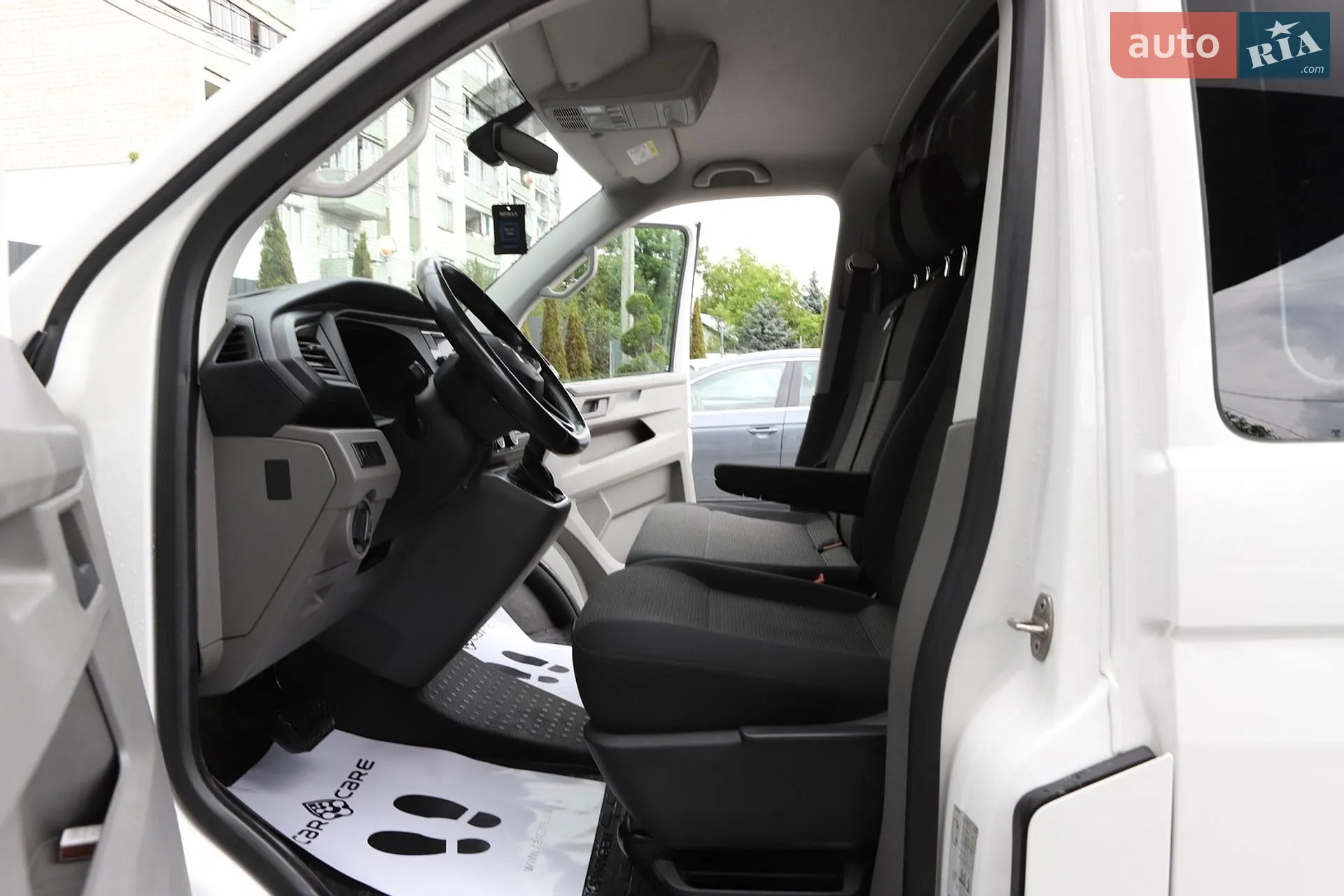 2020 Volkswagen Transporter - мініатюра 32