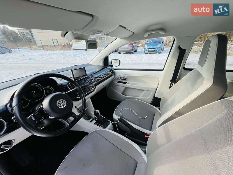 Хэтчбек Volkswagen e-Up 2013 в Виннице фото 15 Хэтчбек Volkswagen e-Up 2013 в Виннице
