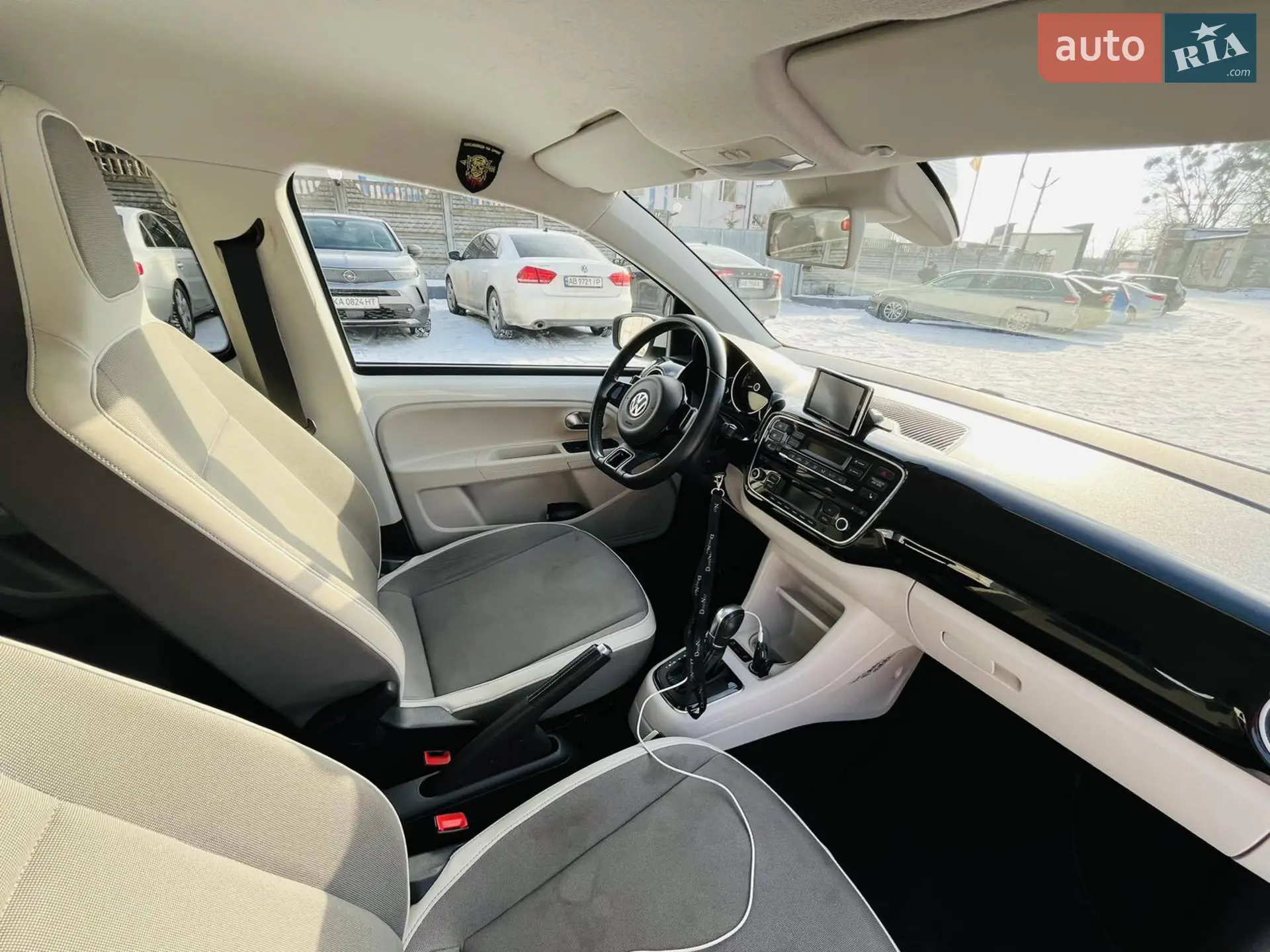 2013 Volkswagen up! - мініатюра 15