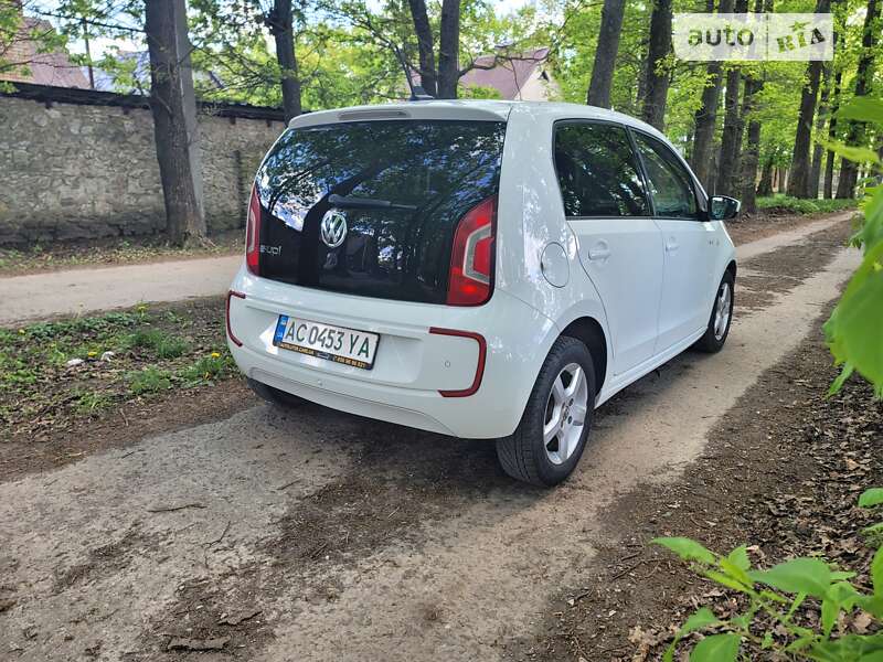 Хэтчбек Volkswagen e-Up 2014 в Ровно