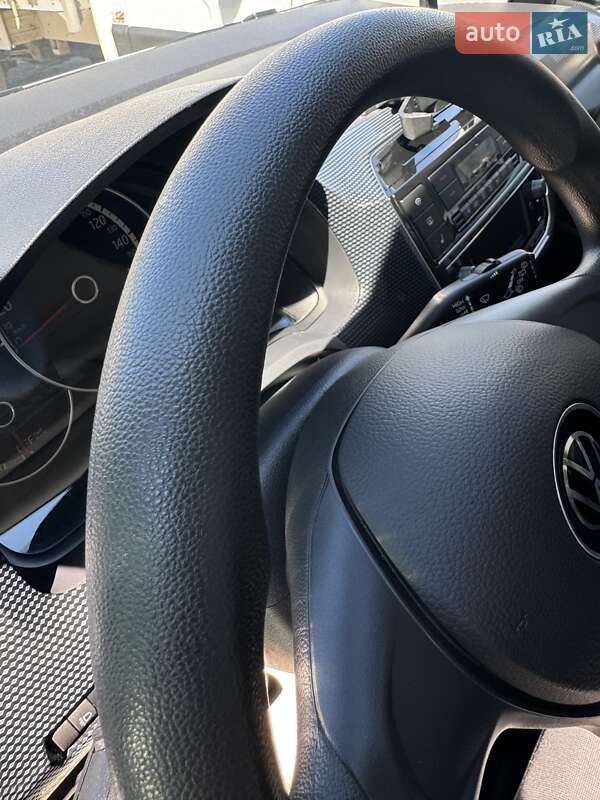 Хэтчбек Volkswagen e-Up 2022 в Запорожье