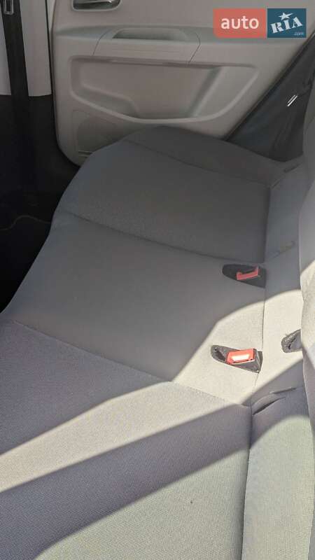 Хэтчбек Volkswagen e-Up 2013 в Виннице фото 8 Хэтчбек Volkswagen e-Up 2013 в Виннице