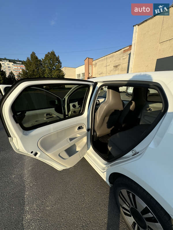 Хетчбек Volkswagen e-Up 2013 в Львові фото 20 Хетчбек Volkswagen e-Up 2013 в Львові