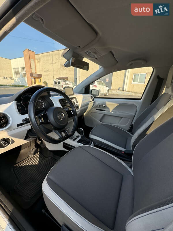 Хетчбек Volkswagen e-Up 2013 в Львові фото 27 Хетчбек Volkswagen e-Up 2013 в Львові