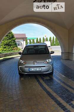 Хетчбек Volkswagen e-Up 2014 в Львові