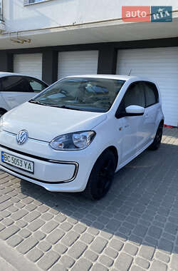 Хэтчбек Volkswagen e-Up 2013 в 
