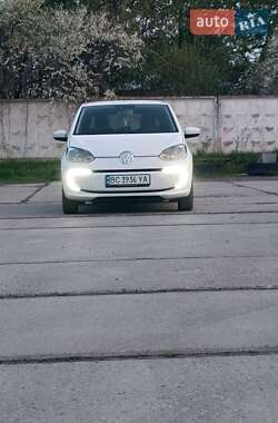Хэтчбек Volkswagen e-Up 2015 в 