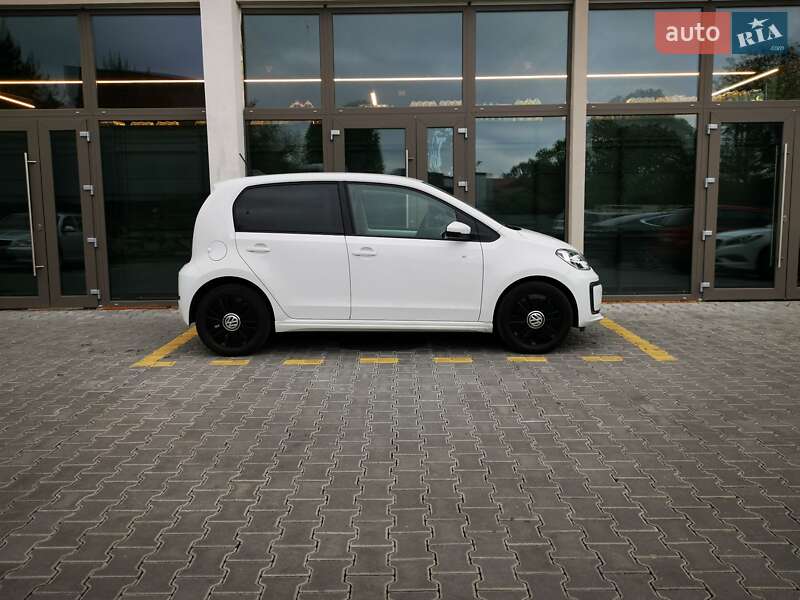 Хетчбек Volkswagen e-Up 2019 в 